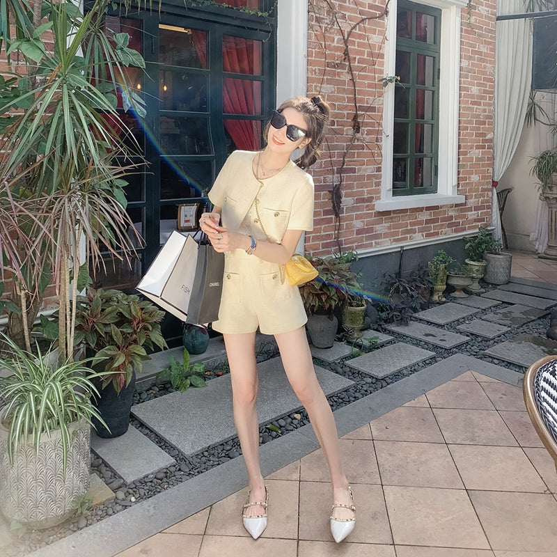 高級感萌萌清爽奶油系小香褲套裝 - TWINKLE