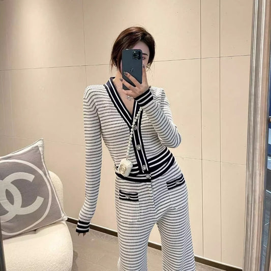 時尚方便好穿條紋褲套裝 - TWINKLE