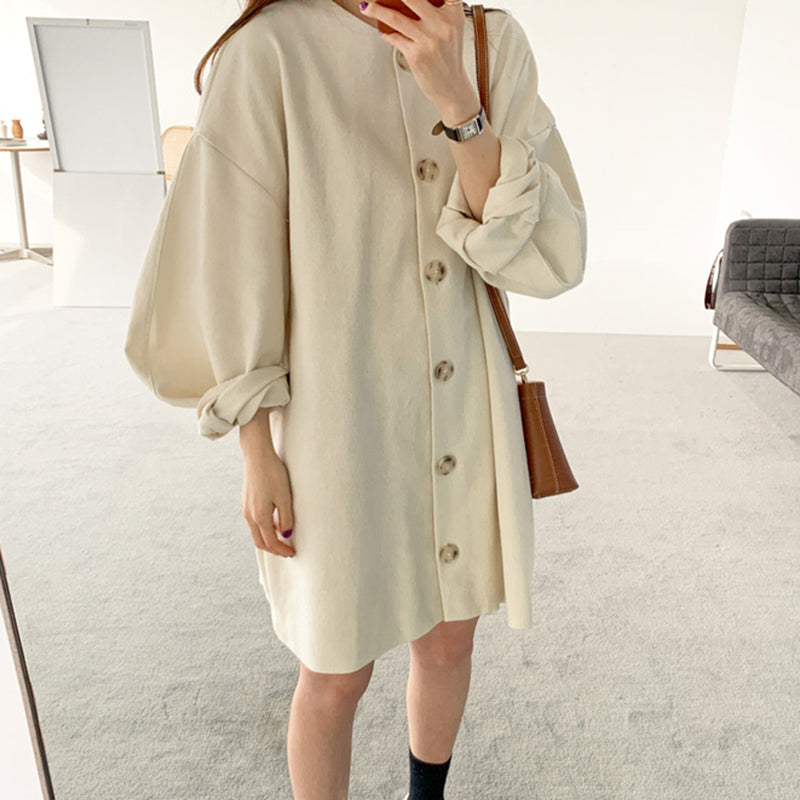 寬鬆溫柔鈕扣泡泡袖洋裝