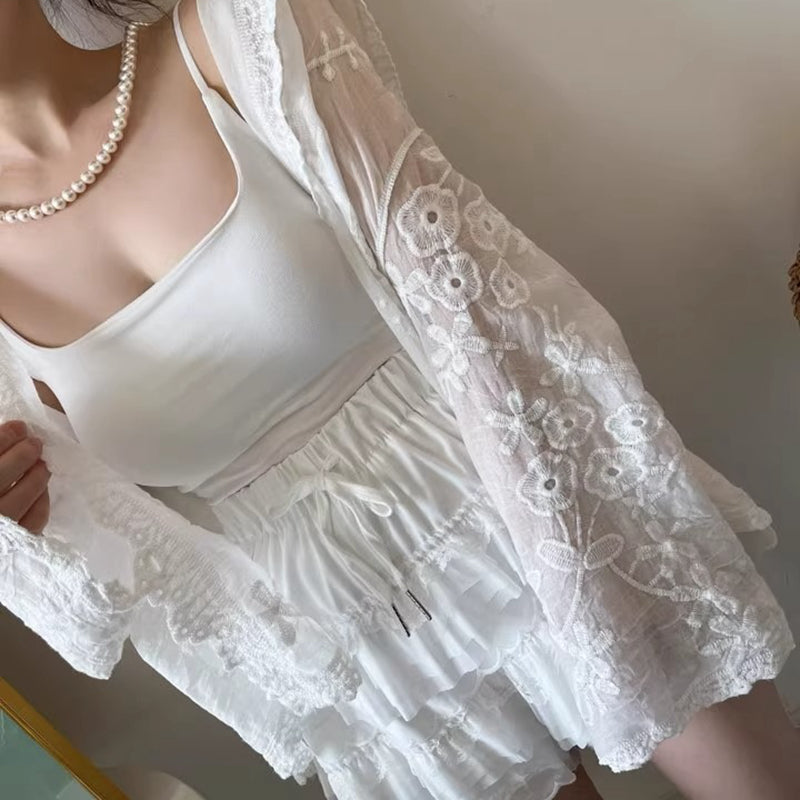 日常度假都美帶帽蕾絲罩衫