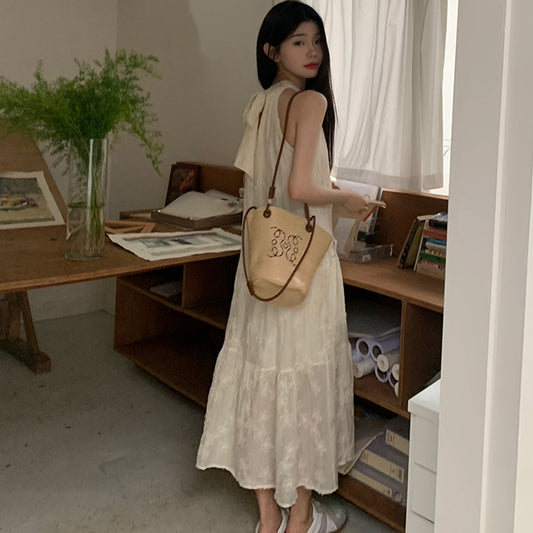 法式氣質掛脖削肩洋裝 - TWINKLE