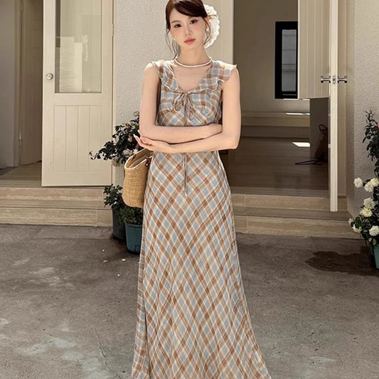 復古小荷葉領溫婉格紋洋裝