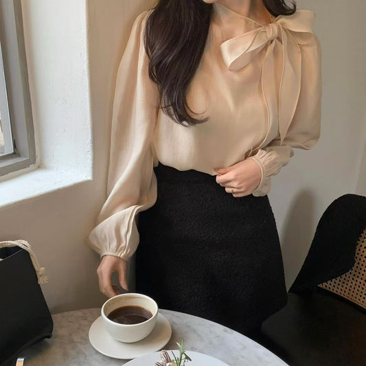 超氣質斜綁蝴蝶結上衣