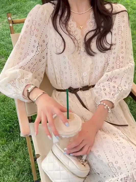 初戀感氣質簍空蕾絲洋裝 - TWINKLE