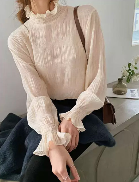 秋冬必備木耳邊巨好搭上衣 - TWINKLE