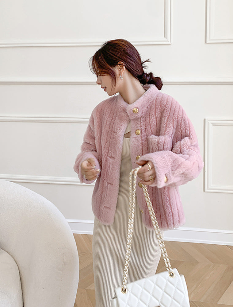 自信優雅小立領羔羊毛外套 - TWINKLE