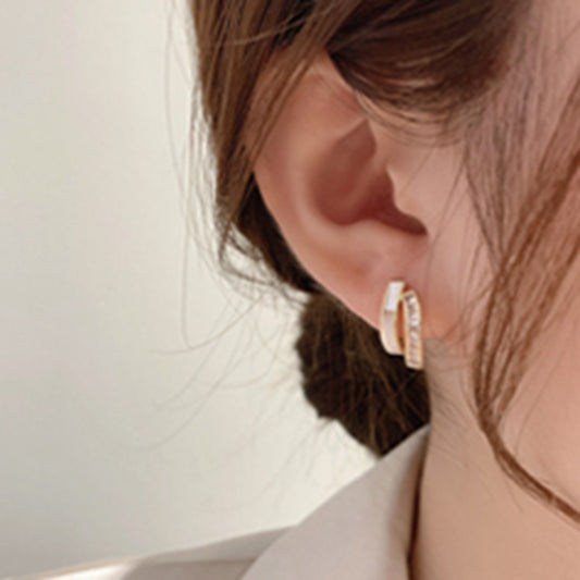 時尚名媛日常貝殼光澤耳環 - TWINKLE