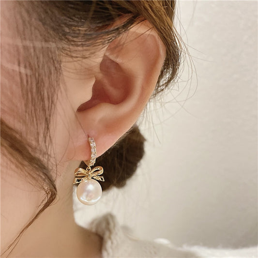 時尚名媛氣質蝴蝶結珍珠耳環 - TWINKLE