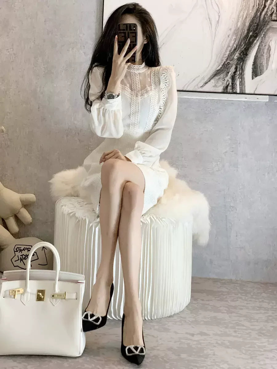 難以抗拒透膚蕾絲氣質洋裝 - TWINKLE