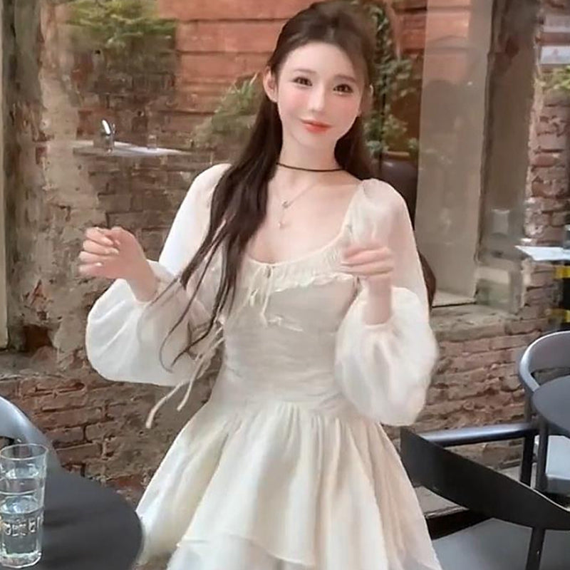 柔美性感露鎖骨泡泡袖洋裝