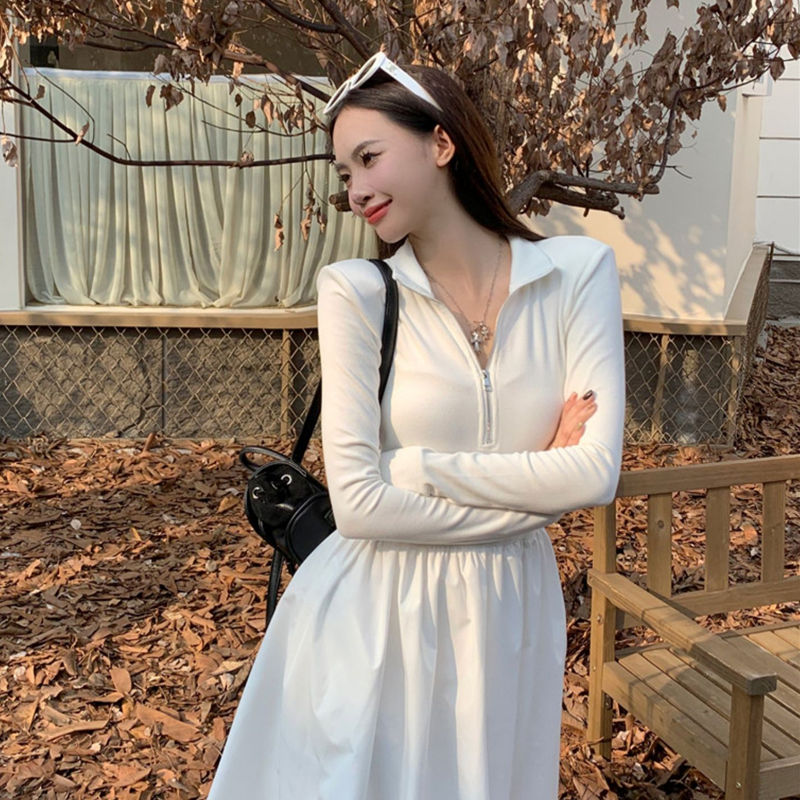 簡單出片好搭拉鍊洋裝