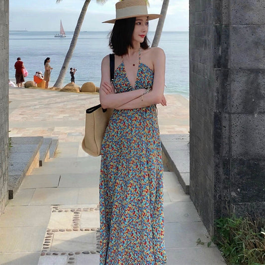 時尚顯白碎花深V度假洋裝