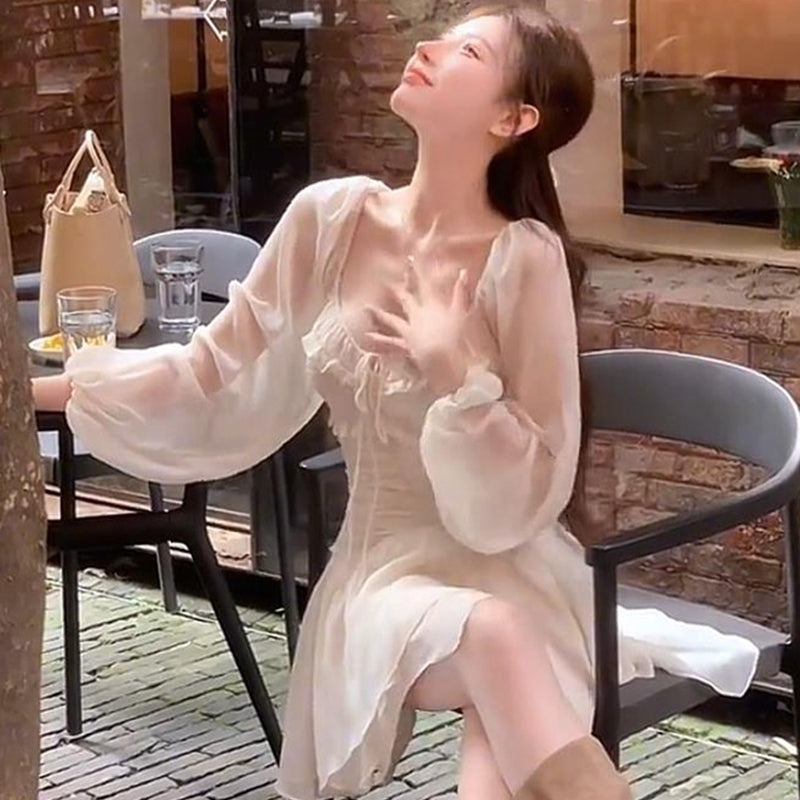柔美性感露鎖骨泡泡袖洋裝