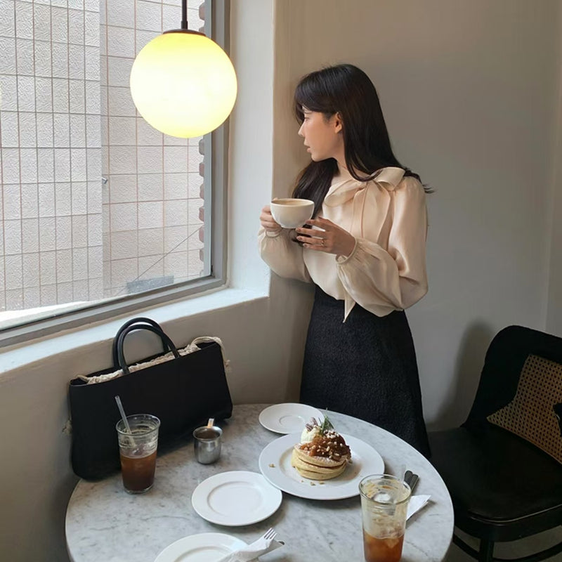 超氣質斜綁蝴蝶結上衣