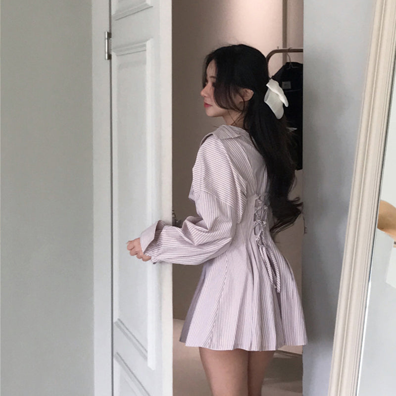 顯瘦大翻領收腰條紋洋裝