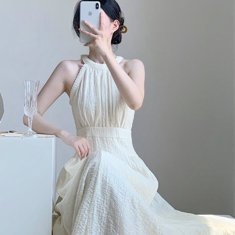 氣質女神削肩卦脖洋裝 - TWINKLE