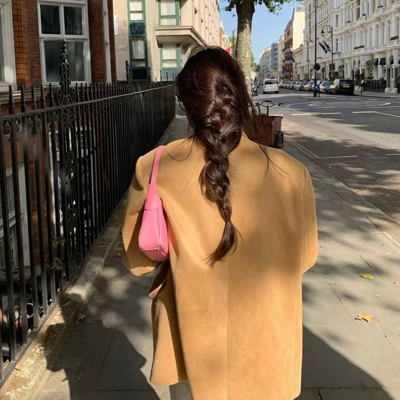 歐膩溫柔大氣西裝外套