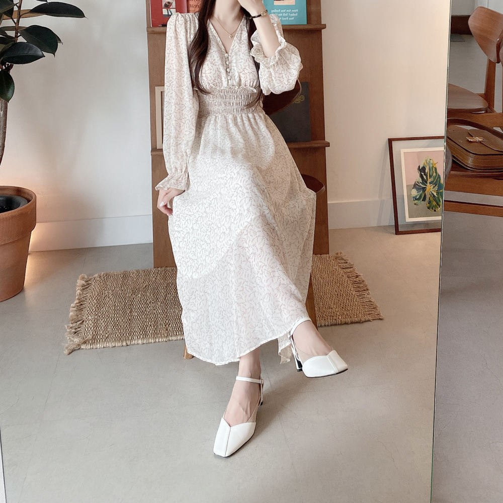 春意盎然溫柔迷人洋裝