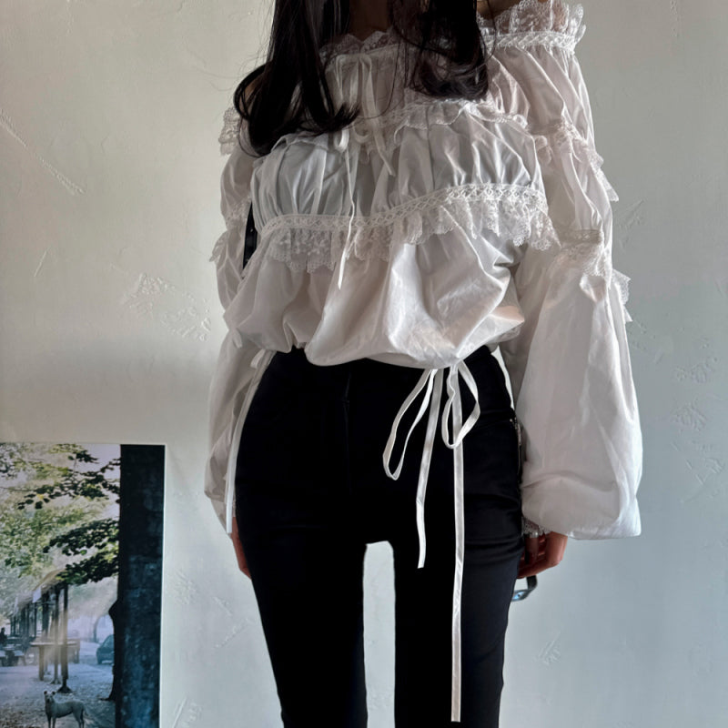 女人味露肩皺褶上衣 - TWINKLE