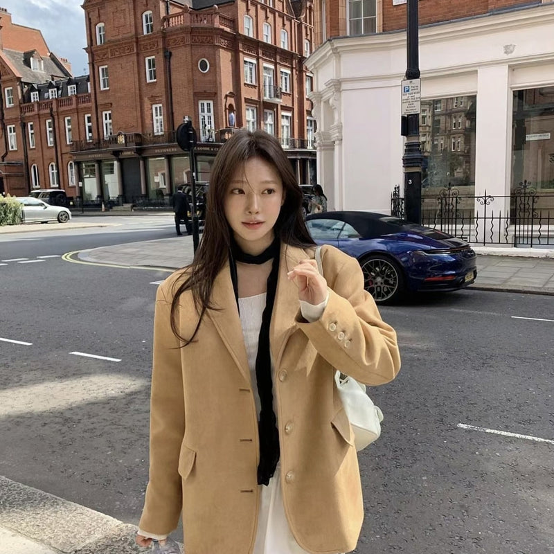 歐膩溫柔大氣西裝外套