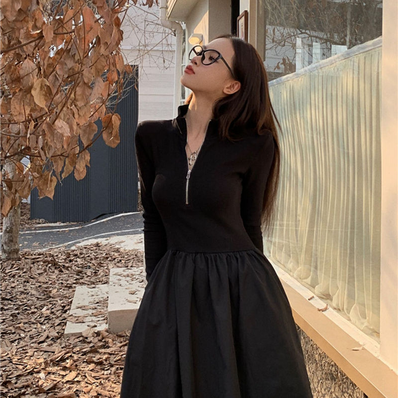 簡單出片好搭拉鍊洋裝