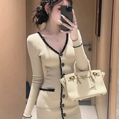 小香風氣質V領排扣針織洋裝