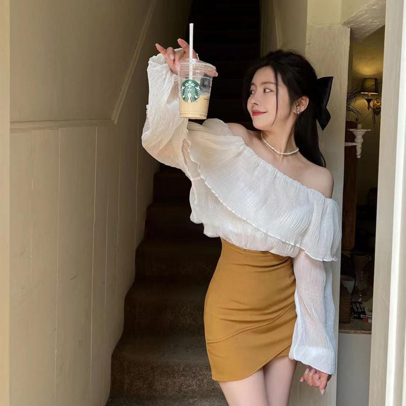 大荷葉露肩女人味上衣