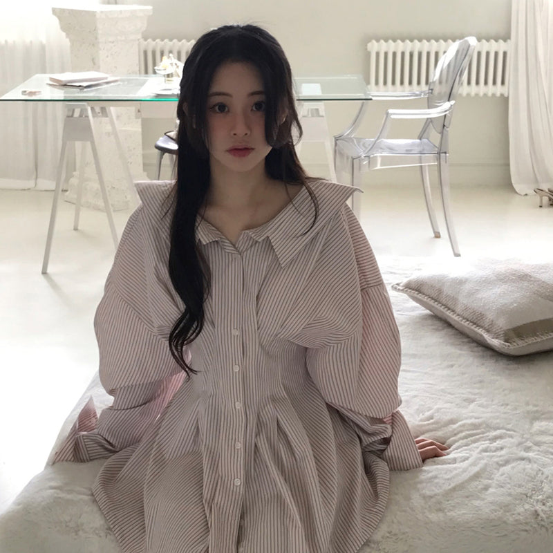 顯瘦大翻領收腰條紋洋裝