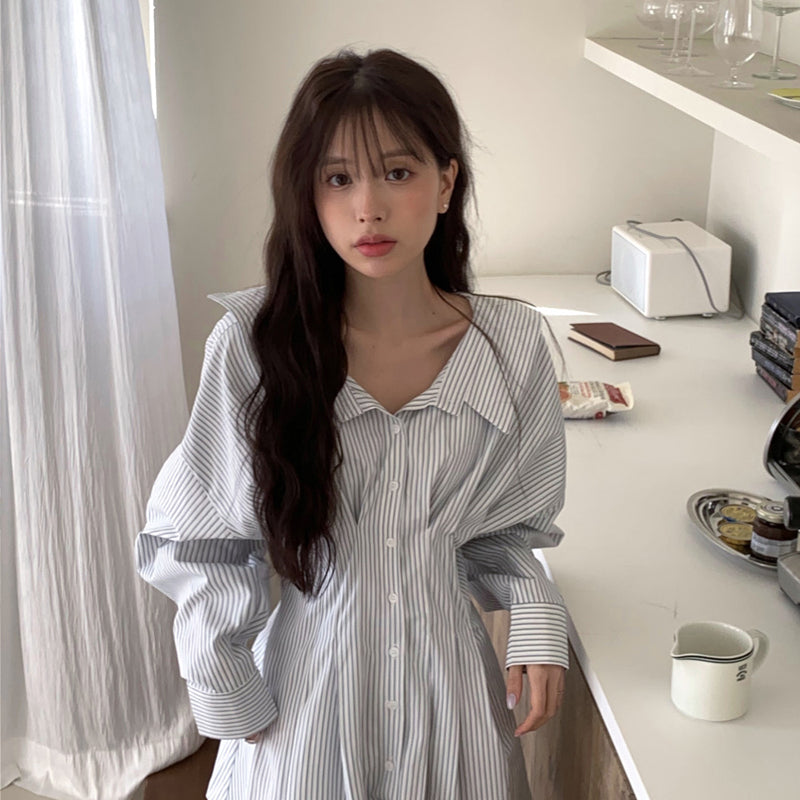 顯瘦大翻領收腰條紋洋裝