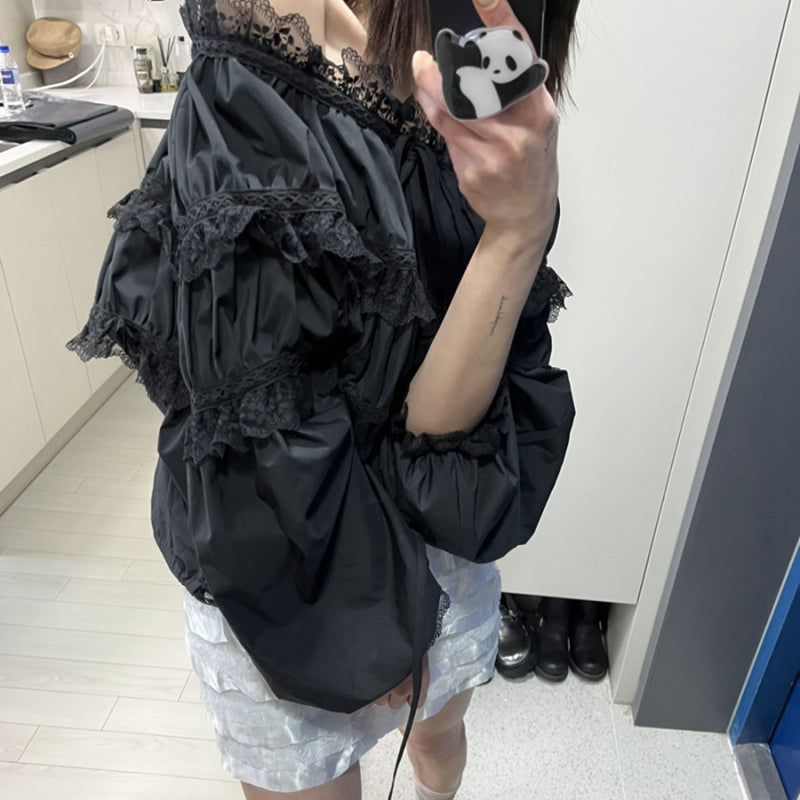 女人味露肩皺褶上衣 - TWINKLE