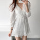 V領皺褶歐膩短洋裝