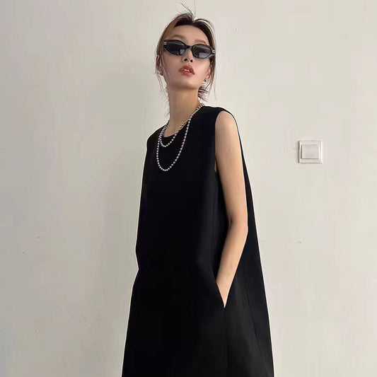 不經意的貴氣無袖洋裝