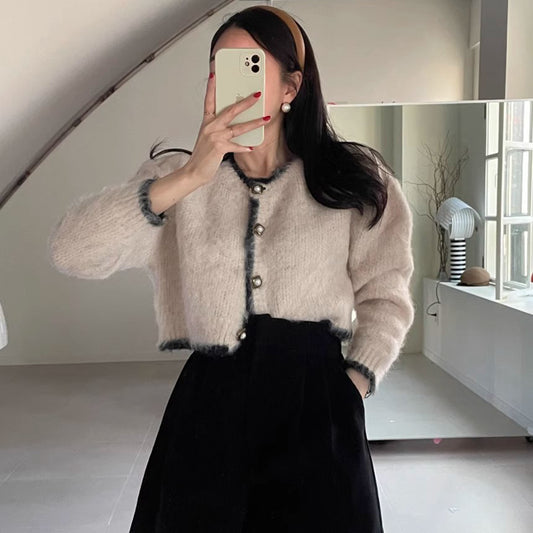 優雅滾邊針織上衣