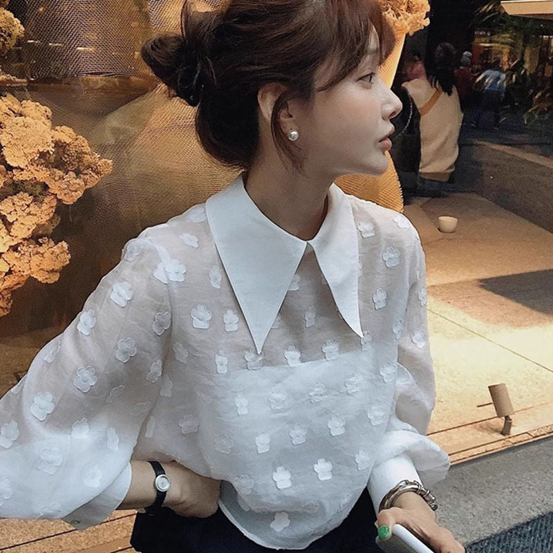優雅尖領緹花上衣