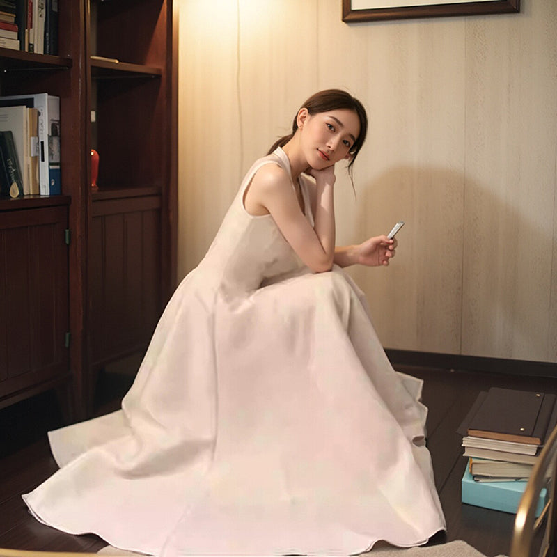 赫本風高級絲亮光澤感方領澎裙洋裝