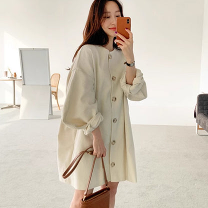 寬鬆溫柔鈕扣泡泡袖洋裝