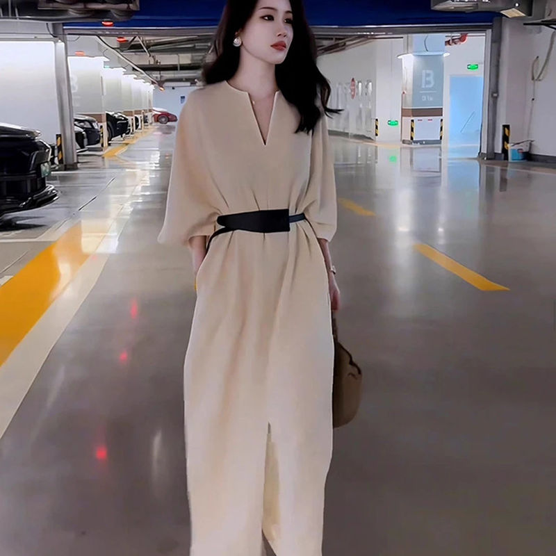 簡約優雅腰帶洋裝