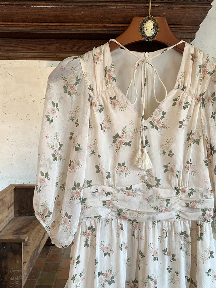 V領心花盛開甜美碎花洋裝 - TWINKLE